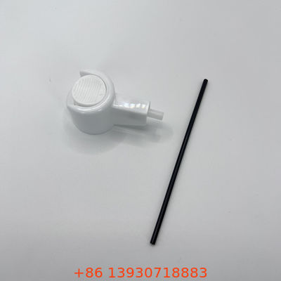 Aerosol-Aktuator mit flexiblem Strohhalm für schwer zugängliche Bereiche