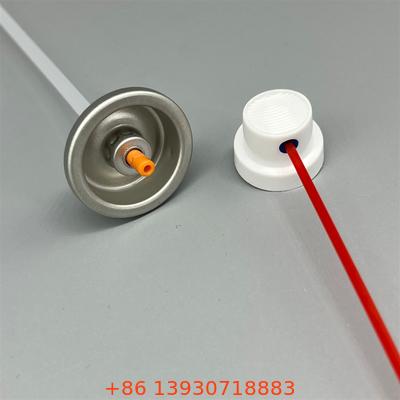 Kompakter Vergaser-Reiniger-Dispenser für DIY-Enthusiasten mit leicht zu quetschender Flasche und wiederauffüllbarem Design