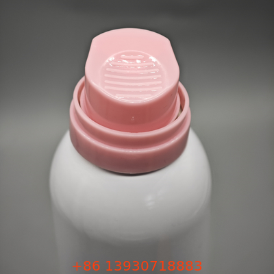 Sanft wirkendes Rasier-Schaumventil für luxuriöse Rasier-Sets mit ergonomischer Schaumkontrolle