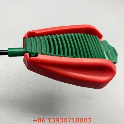 Klappbare Auslöseranschlussvorrichtung mit undichtem Sperrmechanismus, integriertem Verlängerungsrohr und doppelt wirksamer Sprühdüse für Aerosolen